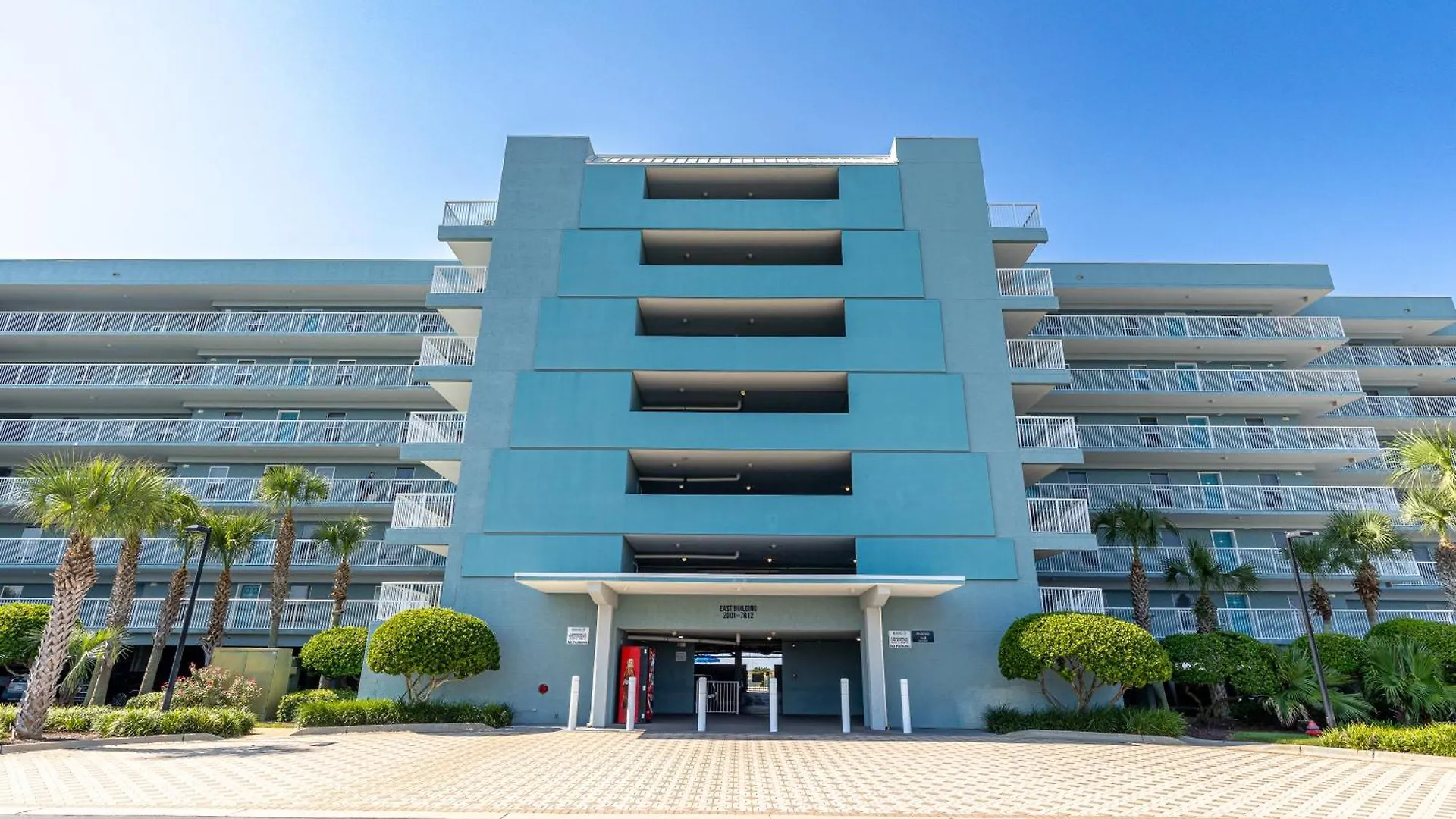 Shoreline Towers 1123- By Holiday Isle Properties Destin Apartment