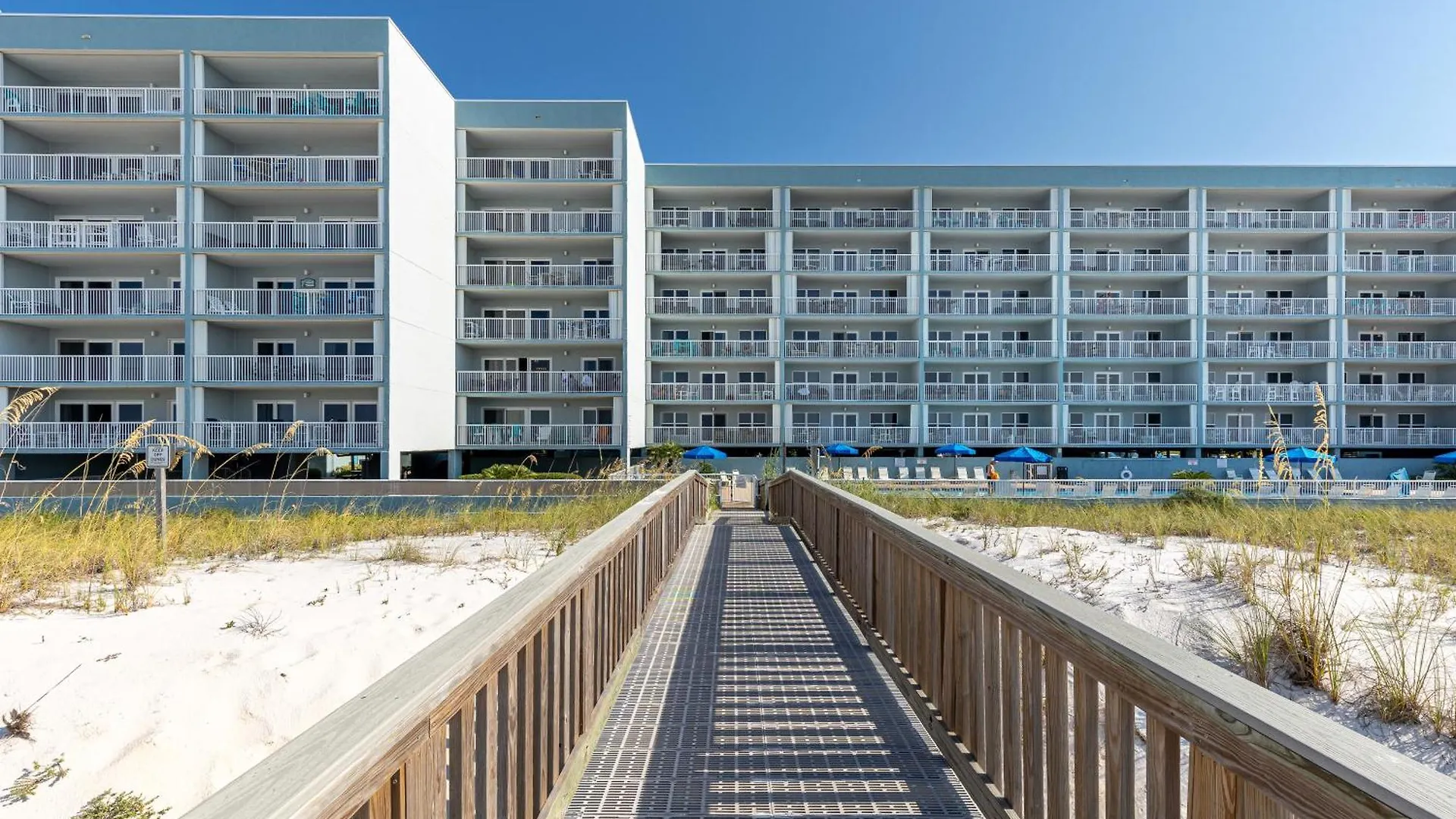 Shoreline Towers 1123- By Holiday Isle Properties Destin Apartment
